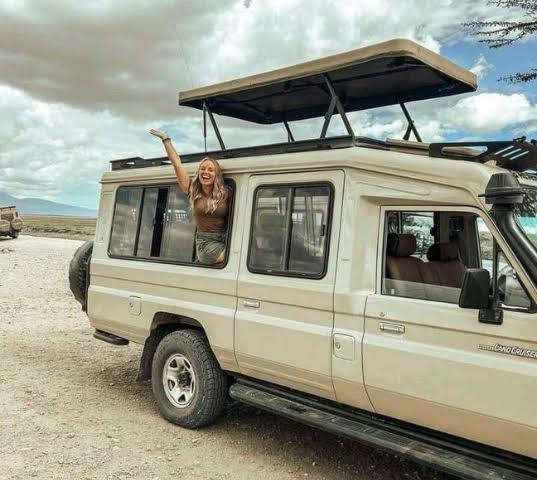 Safari Land Cruiser Extended Rental Uganda